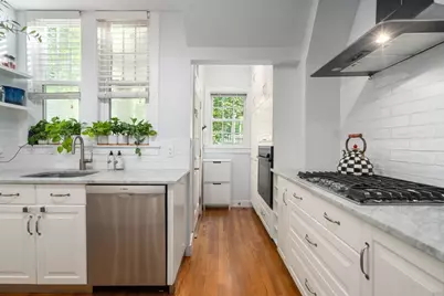 95 Langley Rd #1, Newton, MA 02459 - Photo 7