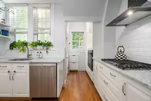95 Langley Rd, Newton, MA 02459 - Photo 7