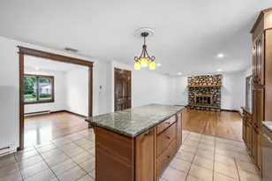 169 Country Rd, Agawam, MA 01001 - Photo 13