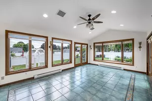 169 Country Rd, Agawam, MA 01001 - Photo 19
