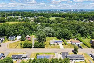 169 Country Rd, Agawam, MA 01001 - Photo 41