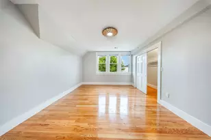 180 Jackson St, Lawrence, MA 01841 - Photo 7
