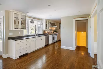 233 Rutledge, Belmont, MA 02478 - Photo 5