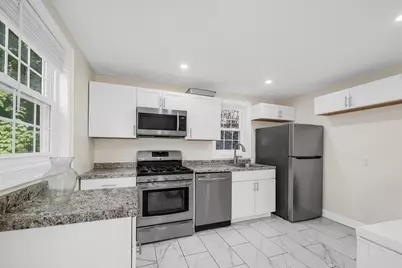 12 Adams St, Lynn, MA 01902 - Photo 7
