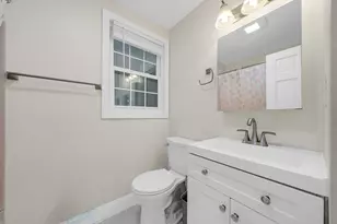 12 Adams St, Lynn, MA 01902 - Photo 11