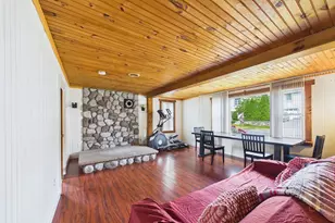7 Wayne St, Fairhaven, MA 02719 - Photo 5