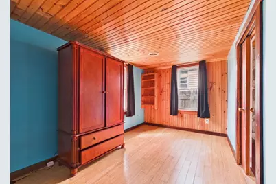 7 Wayne St, Fairhaven, MA 02719 - Photo 9