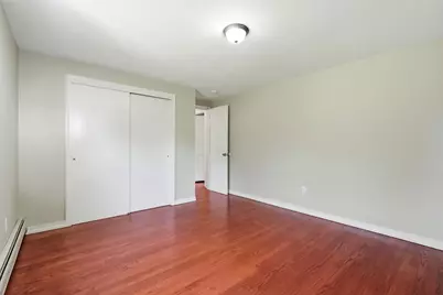 1107 N Pleasant St, Amherst, MA 01002 - Photo 21