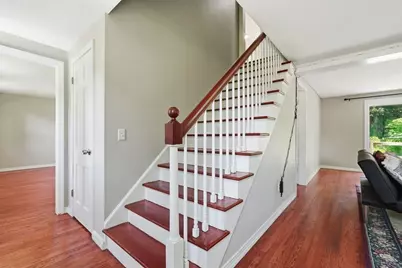1107 N Pleasant St, Amherst, MA 01002 - Photo 17