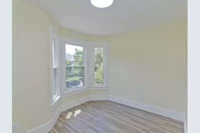 205 St James Ave, Springfield, MA 01109 - Photo 15
