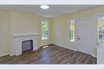 205 St James Ave, Springfield, MA 01109 - Photo 19