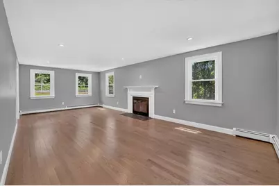 128 Providence Rd, Grafton, MA 01519 - Photo 9
