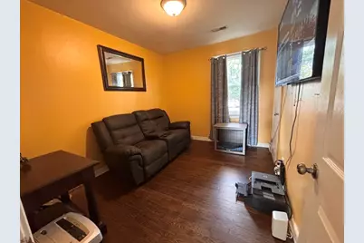 60 Wamsutta Ave, Bourne, MA 02559 - Photo 17