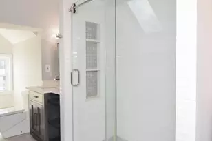 349 Beacon St, Lowell, MA 01850 - Photo 21