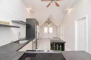 349 Beacon St, Lowell, MA 01850 - Photo 7