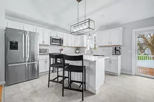 7 Cadman St, Worcester, MA 01604 - Photo 5