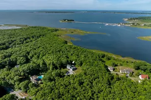 3 Barrett Dr, Mattapoisett, MA 02739 - Photo 3