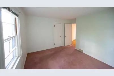 184 Chester St, Fitchburg, MA 01420 - Photo 9