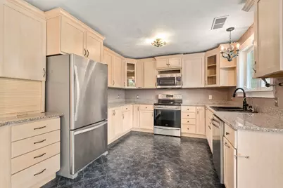 893 Cronin Rd, Warren, MA 01083 - Photo 9