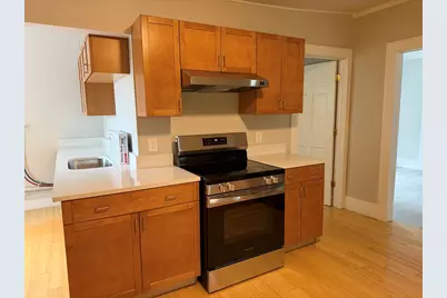 37 Oak Ave, Worcester, MA 01605 - Photo 1