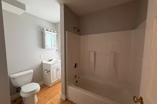 37 Oak Ave, Worcester, MA 01605 - Photo 3
