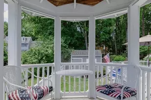 98 Randolph St, Weymouth, MA 02190 - Photo 11