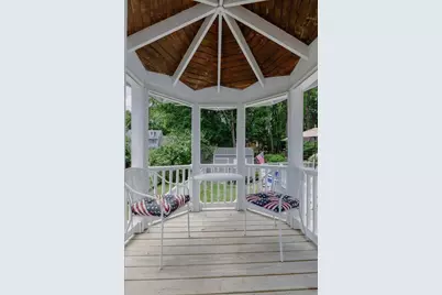 98 Randolph St, Weymouth, MA 02190 - Photo 13