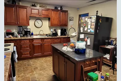 514 Grattan St, Chicopee, MA 01020 - Photo 21