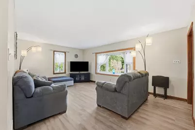 272 Prospect Avenue, West Springfield, MA 01089 - Photo 7