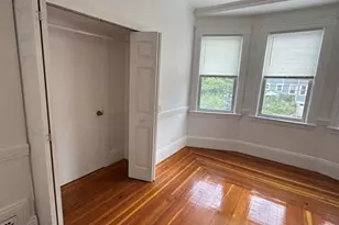 16 Falkland St, Boston, MA 02135 - Photo 17