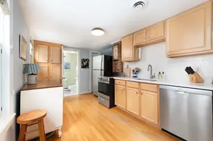 89 School St, Boston, MA 02129 - Photo 9