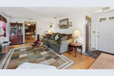 63 Laurence Drive, West Springfield, MA 01104 - Photo 5