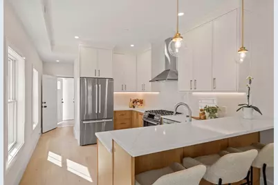 326 Lowell Street #2, Somerville, MA 02145 - Photo 3