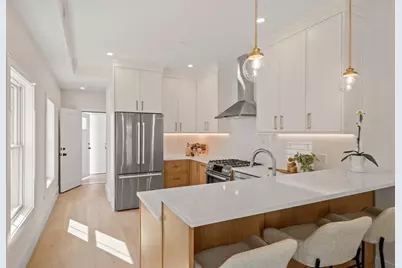 326 Lowell Street #2, Somerville, MA 02145 - Photo 3