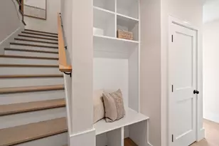 326 Lowell St, Somerville, MA 02145 - Photo 11