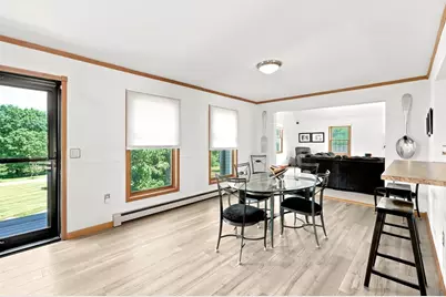 274 Strong St, Amherst, MA 01002 - Photo 11