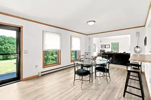 274 Strong St, Amherst, MA 01002 - Photo 11