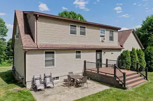 274 Strong St, Amherst, MA 01002 - Photo 31