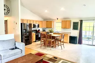 24 Clairmont St, Gardner, MA 01440 - Photo 7