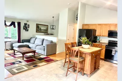 24 Clairmont St, Gardner, MA 01440 - Photo 9