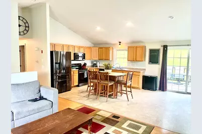 24 Clairmont St, Gardner, MA 01440 - Photo 7