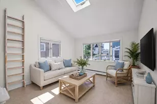 9 10th St W, Salisbury, MA 01952 - Photo 5