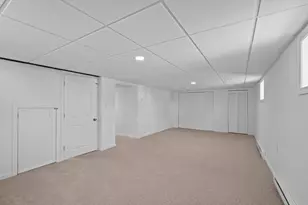 9 10th St W, Salisbury, MA 01952 - Photo 27