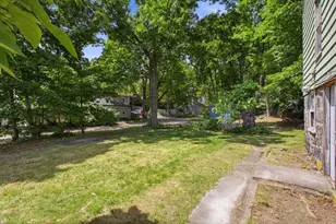 18 Prout St, Quincy, MA 02169 - Photo 11