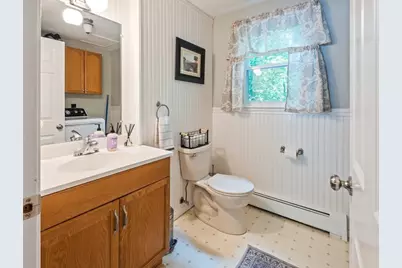 6 Berkley Rd, Milford, MA 01757 - Photo 19