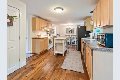 6 Berkley Rd, Milford, MA 01757 - Photo 11
