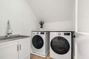 326 Lowell St, Somerville, MA 02145 - Photo 15