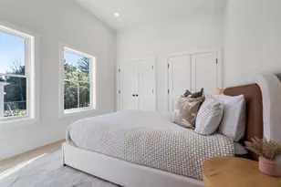 326 Lowell St, Somerville, MA 02145 - Photo 11