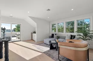326 Lowell St, Somerville, MA 02145 - Photo 5