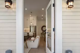 326 Lowell St, Somerville, MA 02145 - Photo 17